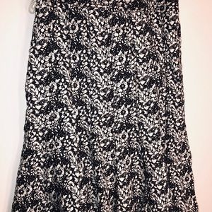 Liz Claiborne skirt size 6